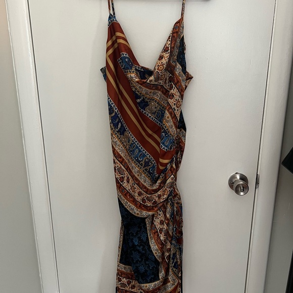 12th Tribe Scarf Pattern Dress - Picture 2 of 8